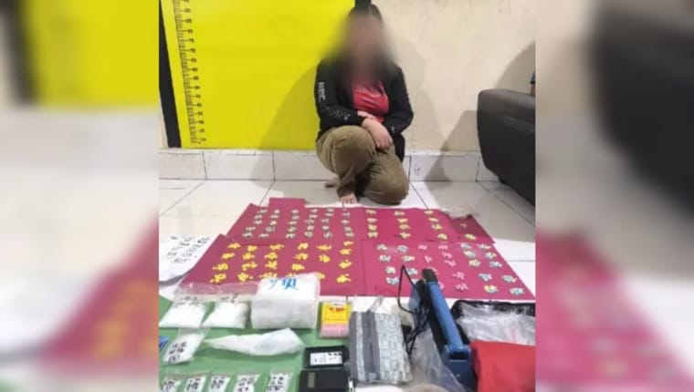 Edarkan Sabu Hingga Pil Ekstasi, Wanita di Pekanbaru Ditangkap Polisi