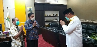 Setelah Sah Terdaftar Sebagai Cabup, Andi Putra Sampaikan Surat Undur Diri 