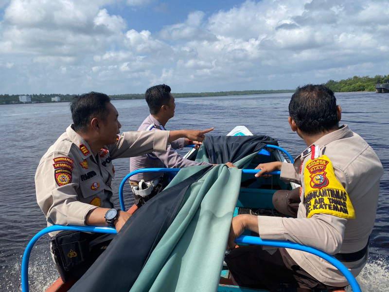 Penumpang Kapal di Inhil Terjatuh di Sungai Guntung