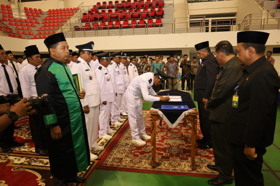 Masa Jabatan 6 Penghulu dan 52 Bapekam di Siak Resmi Diperpanjang, Alfedri: Ini Bonus dari Pemerintah