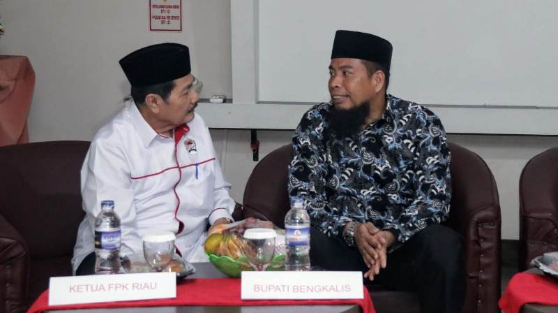 Gelar Dialog Peningkatan Kebangsaan FPK Riau, Bupati Kasmarni Berikan Apresiasi