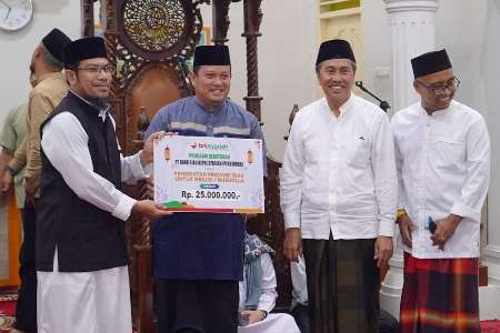 Bantuan Masjid dari CSR BRK Syariah Sesuai dengan Agenda Safari Ramadhan Pemprov Riau