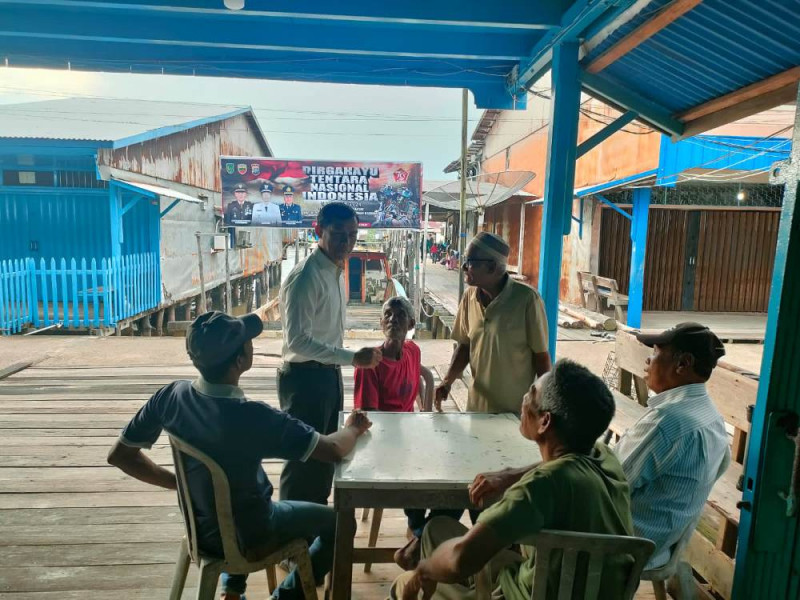 Polsek Concong Lakukan Sosialiasi dan Himbauan Pilkada Damai kepada Masyarakat