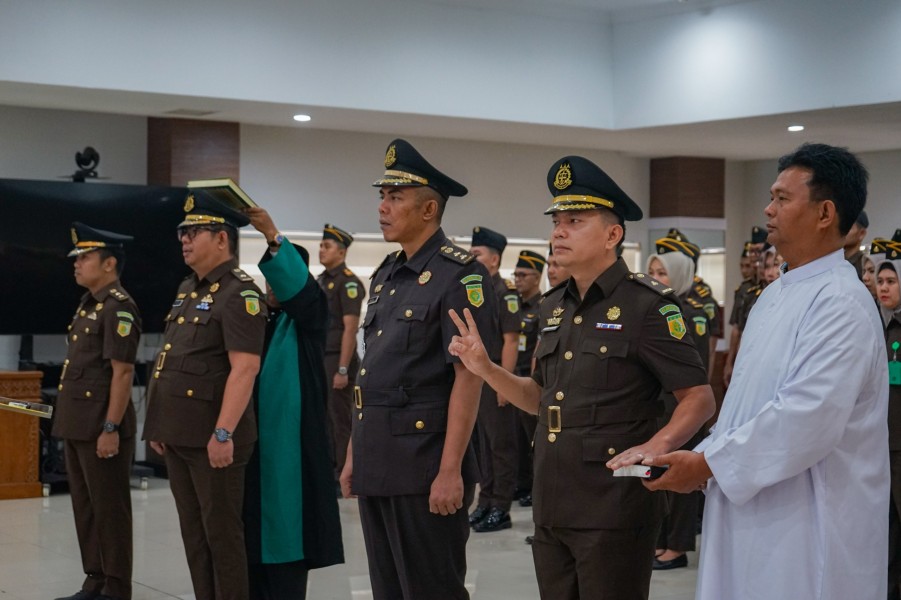 Dua Kursi Strategis Kejari Pekanbaru Dirombak, Kajari Tekankan Integritas Tanpa Kompromi