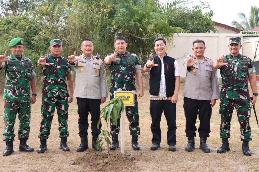 Silaturahmi Danrem 031/WB ke Polres Rohil, Perkuat Sinergi dan Soliditas TNI–Polri Jelang Pengamanan Akhir Tahun