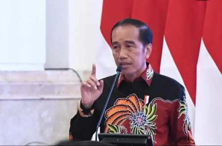 Sorot Lifestyle, Jokowi Ingatkan Personel Polri Tidak Pamer & Gagah-gagahan