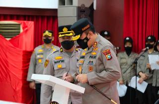 Sejumlah Perwira Dimutasi, Kapolda Riau Irjen Moh Iqbal Tekankan Jaga Marwah Kepolisian