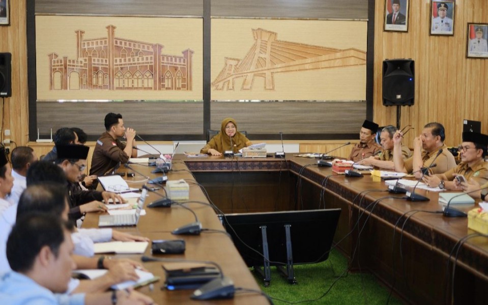 Diskusi Bareng Pelaku Usaha PKS, Bupati Afni Ajak Karyawan Berzakat