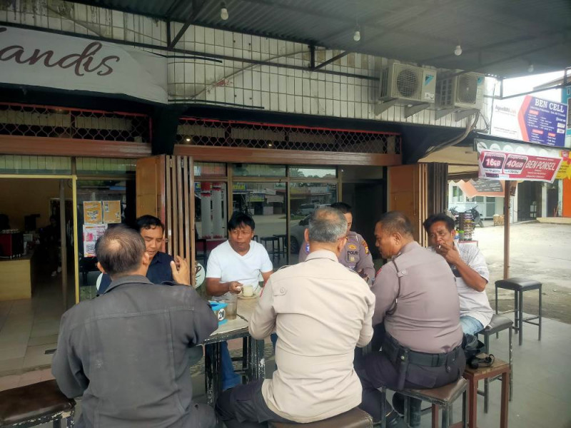 Cooling System Pasca Pemilu, Polsek Kandis Sambangi Masyarakat