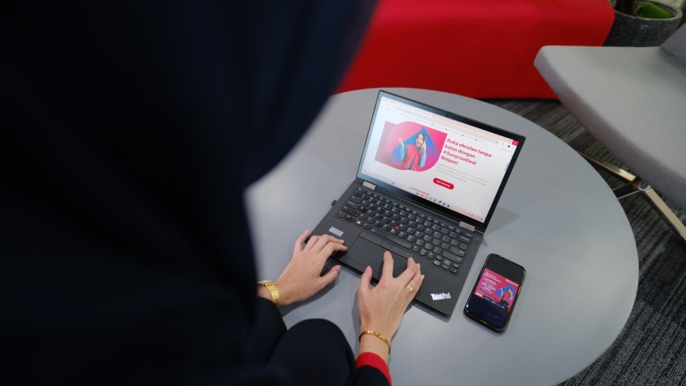 Telkomsel Hadirkan Kembali Surprise Deal Nelpon : Kuota Hingga 20.000 Menit Ke Semua Operator