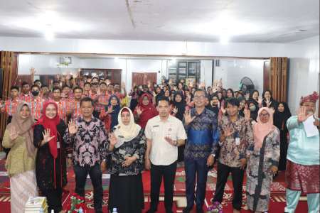Diskominfotik Riau Literasi Media SMA/SMK, Pertama di SMAN 5 Pekanbaru