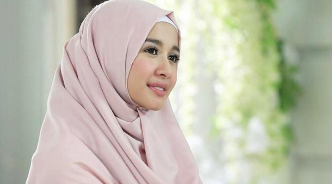 Inilah Momen yang Penuh Air Mata Dalam Hidup Laudya Cynthia Bella