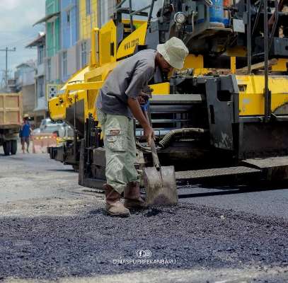 33 Ruas Jalan Sudah Diperbaiki, Muflihun Ungkap Kendala Perawatan Jalan di Pekanbaru