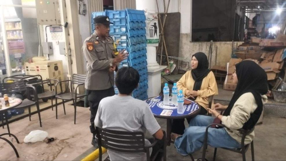 Jelang Pilkada, Polsek Tempuling Patroli Makam Cegah Gangguan Kamtibmas