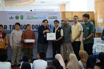 Sinergi Telkomsel dan Pemerintah Daerah Riau Hadirkan Edugame Literasi Lingkungan di Festival Literasi Riau 2025