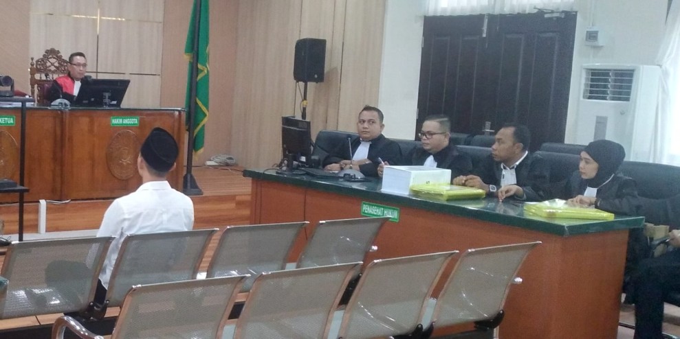 Eksepsi Ditolak, Sidang Eks Ajudan Gubernur Riau Lanjut ke Pemeriksaan Saksi