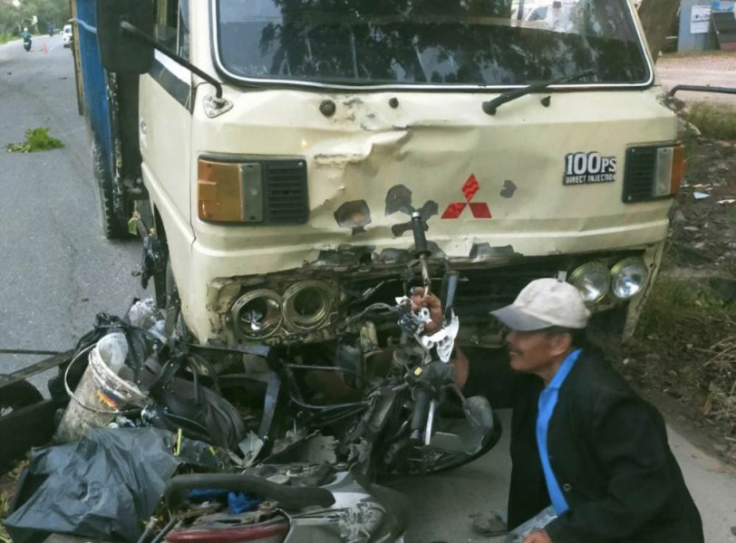 Truk dan Becak 'Adu Kambing' di Jalan Imam Munandar Pekanbaru, Satu Orang Meninggal Dunia