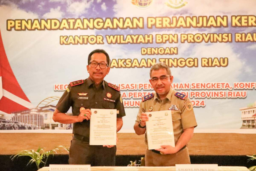 Jalin Kerjasama, Kajati Riau bersama Kanwil BPN Tandatangani MoU
