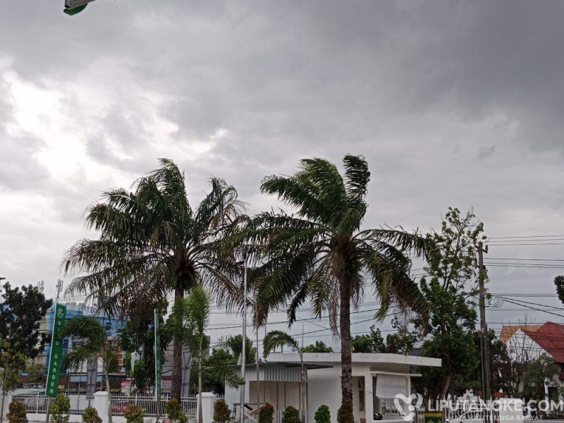 Pemko Pekanbaru Bersiap Hadapi Ancaman Bencana Hidrometeorologi