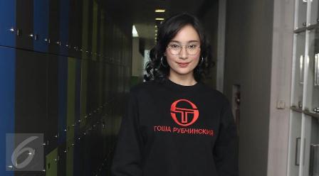 Tatjana Saphira Jadi Telat Mikir Gara-gara Film Ini
