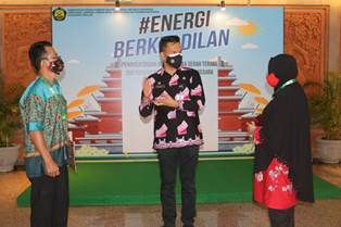 Pjs.Bupati Siak Hadiri Penandatangan BAST dan Hibah BMN