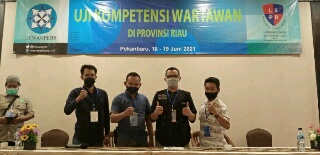 Tiga Wartawan Organisasi IWO Kuansing Lulus UKW