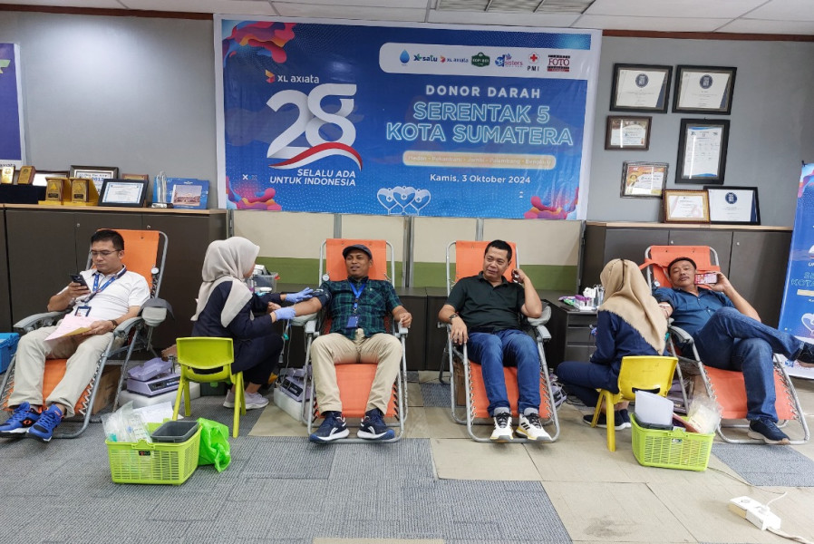 HUT XL Axiata Ke-28, Karyawan XL Axiata Gelar Donor Darah di 5 Kota Sumatera