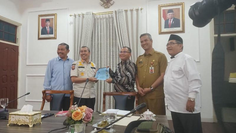 Dewan Pendidikan Gandeng PWI Riau Gelar LKTJ Pendidikan