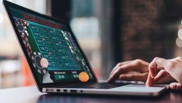 Fantastis! Perputaran Judi Online RI Tembus Rp327 T di 2023, Menkominfo Sebut Sudah Meresahkan