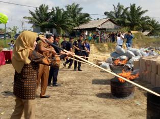 Bea Cukai Pekanbaru Musnahkan Barang Senilai 1.7 Miliar