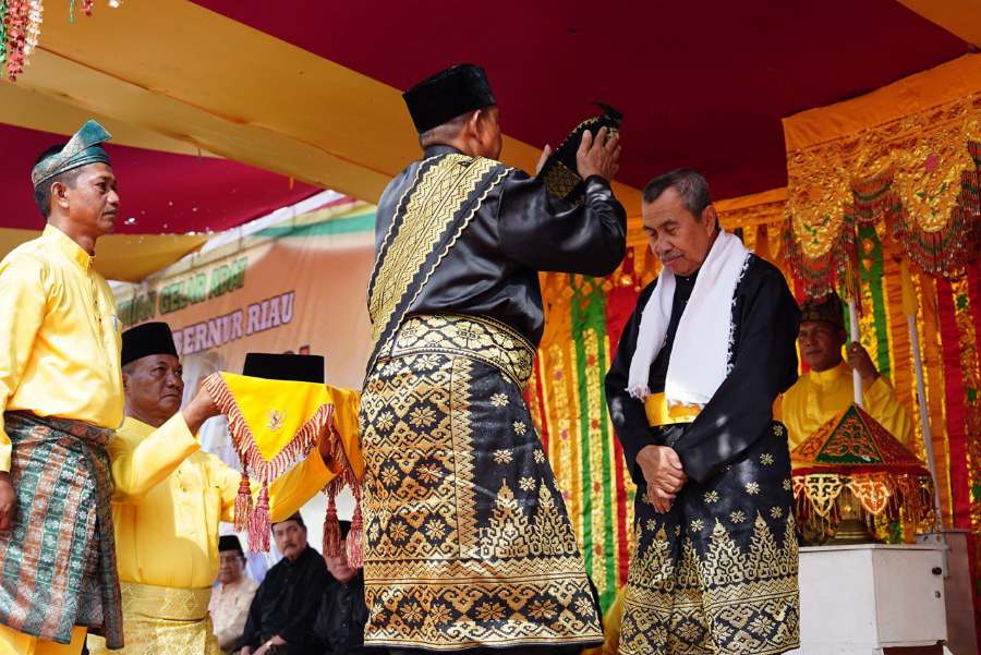 Masyarakat Adat Pujud Beri Gelar Syamsuar Datuk Seri Alamsyah