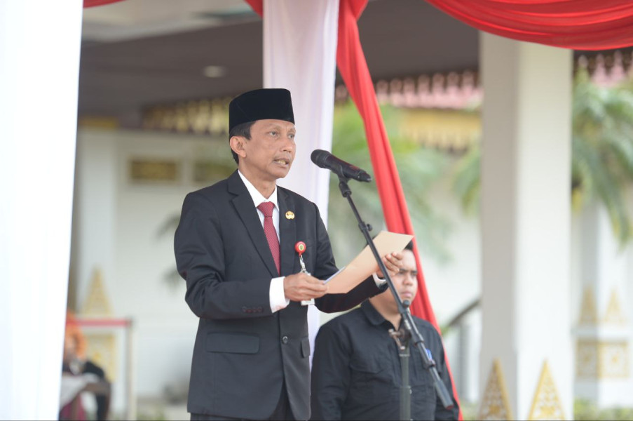 Pemprov Riau Gelar Upacara Hari Otonom Daerah ke 28, Pj Sekda Sampaikan Pesan Mendagri