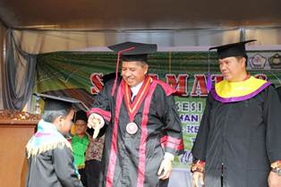 1,321 Siswa MDTA Mengikuti Wisuda, Bupati Alfedri: Acara ini Luar Biasa