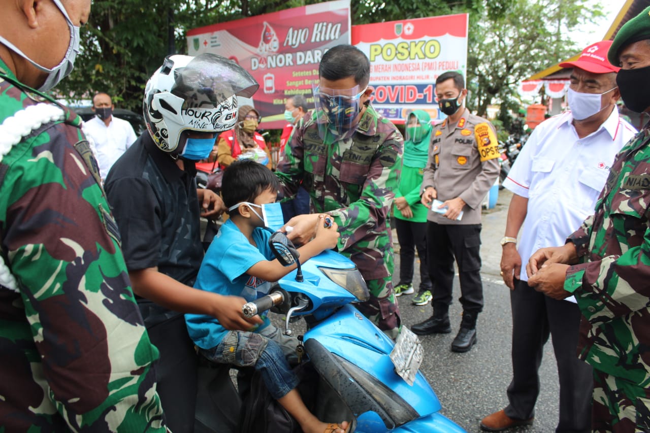 Kodim 0314/Inhil Gelar Baksos Peringati HUT PMI dan TNI ke-75