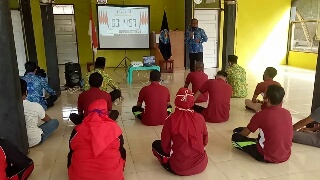 BNNK Bersama Masyarakat Teratak Rendah Saksikan Pidato Presiden RI Melalui Vidcon