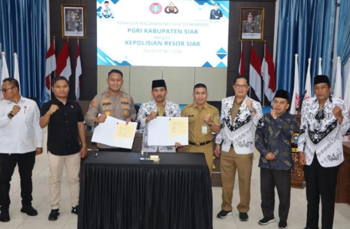 Perkuat Perlindungan Hukum Profesi Guru, Polres Siak-PGRI Teken MoU