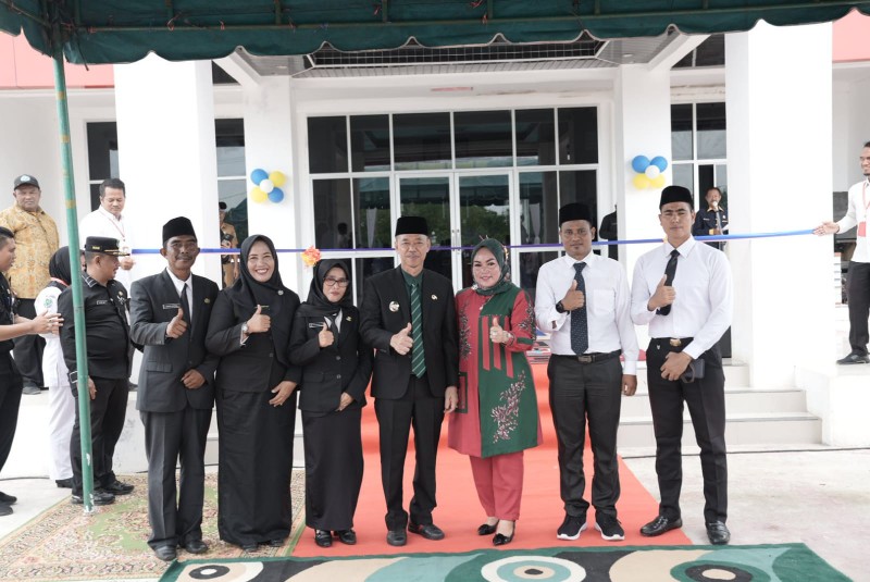 Resmikan Gedung Puskesmas Panipahan, Bupati Minta Berikan Pelayanan Terbaik kepada Masyarakat