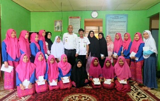 Pjs Bupati Inhil Luangkan Waktu Bertemu Anak Yatim Piatu