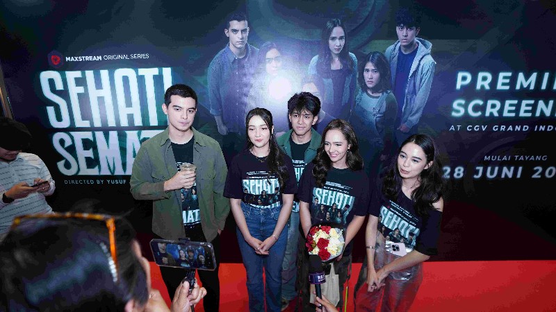 MAXstream Studios bersama Sinemaku Pictures Rilis ‘Sehati Semati’, Serial Orisinal MAXstream Terbaru