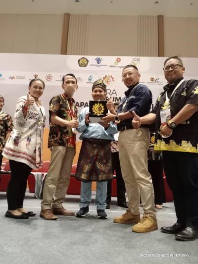 Di Ajang Pra Forum Kapnas 2022Rumah Makan Terapung Binaan EMP Bentu Ltd Raih Booth Terbaik II 