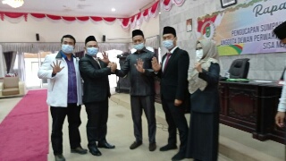 PAW Anggota DPRD Inhu, Dedi Imbawa Resmi Dilantik Gantikan Rizal Zamzami