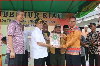 Dana BOSNAS Tak Kunjung Cair, Dalam Tahun Ini, 18 Guru SMKN 1 Langgam Baru Dua Kali Terima Gaji