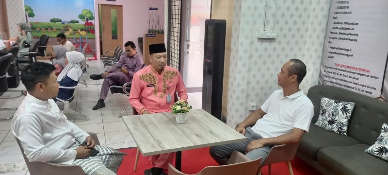 Dukung Program KTP Digital, Kajari Kuansing Lakukan Aktivasi IKD Digital