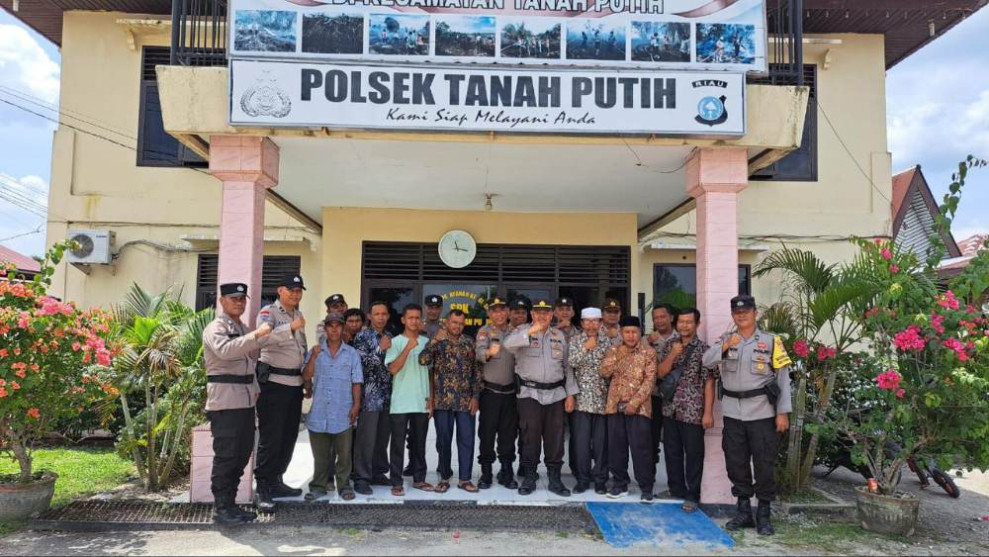 Kumpulin Polmas, Polres Rohil Sampaikan Pesan Pilkada Damai 2024