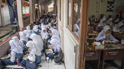 Kemendikdasmen Bakal Tambah Masa Studi SMK 1 Tahun, Ini Target yang Ingin Dicapai