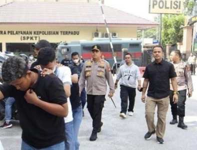 Lima Belas Terduga Gerombolan Gank Motor di Pekanbaru Diamankan Polisi