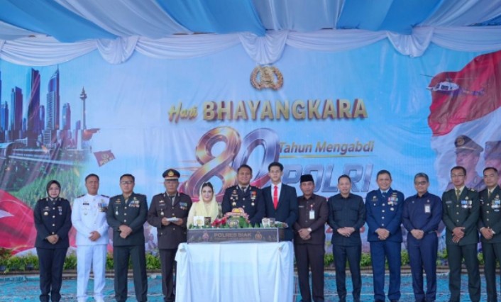 Hari Bhayangkara ke-80, Sekda Siak: Polri Garda Terdepan Jaga Keamanan dan Dukung Pembangunan Daerah