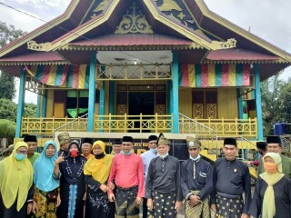 Dapat Tepung Tawar dari LAM, Warga Rupat Dukung Penuh KDI