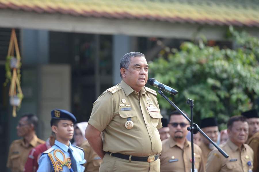 Gubri Edy Natar Ajak Siswa Berprestasi dan Guru Sumber Inspirasi