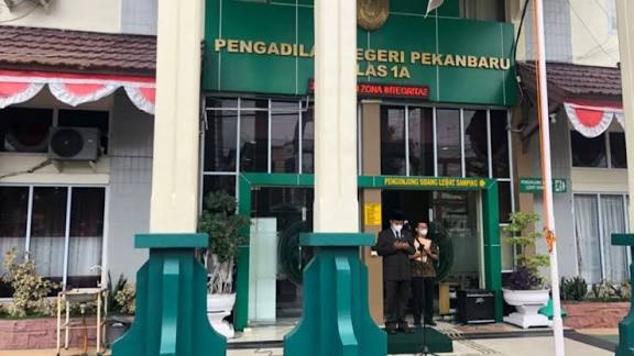 Berkas Perkara Rida K Liamsi Resmi Masuk PN Pekanbaru, Dugaan Penggelapan Rp56 Miliar Segera Disidangkan